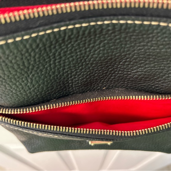 dooney and bourke crossbody - Picture 6 of 7